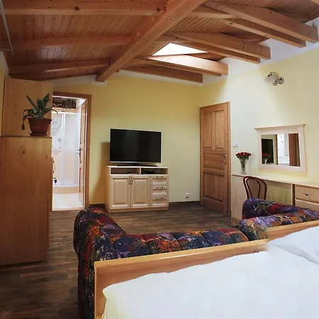 Bed & Breakfast Orix 3*