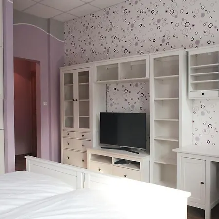 Bed & Breakfast Orix 3*