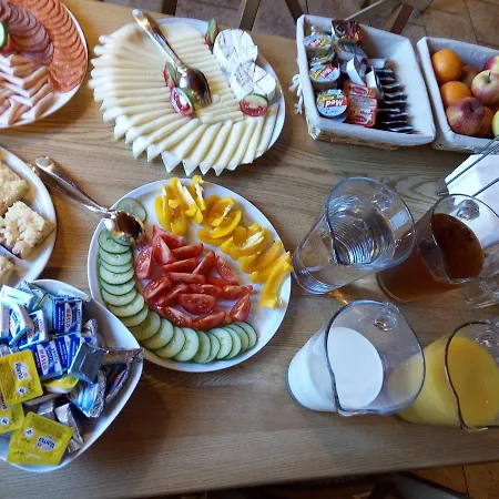Bed & Breakfast Orix